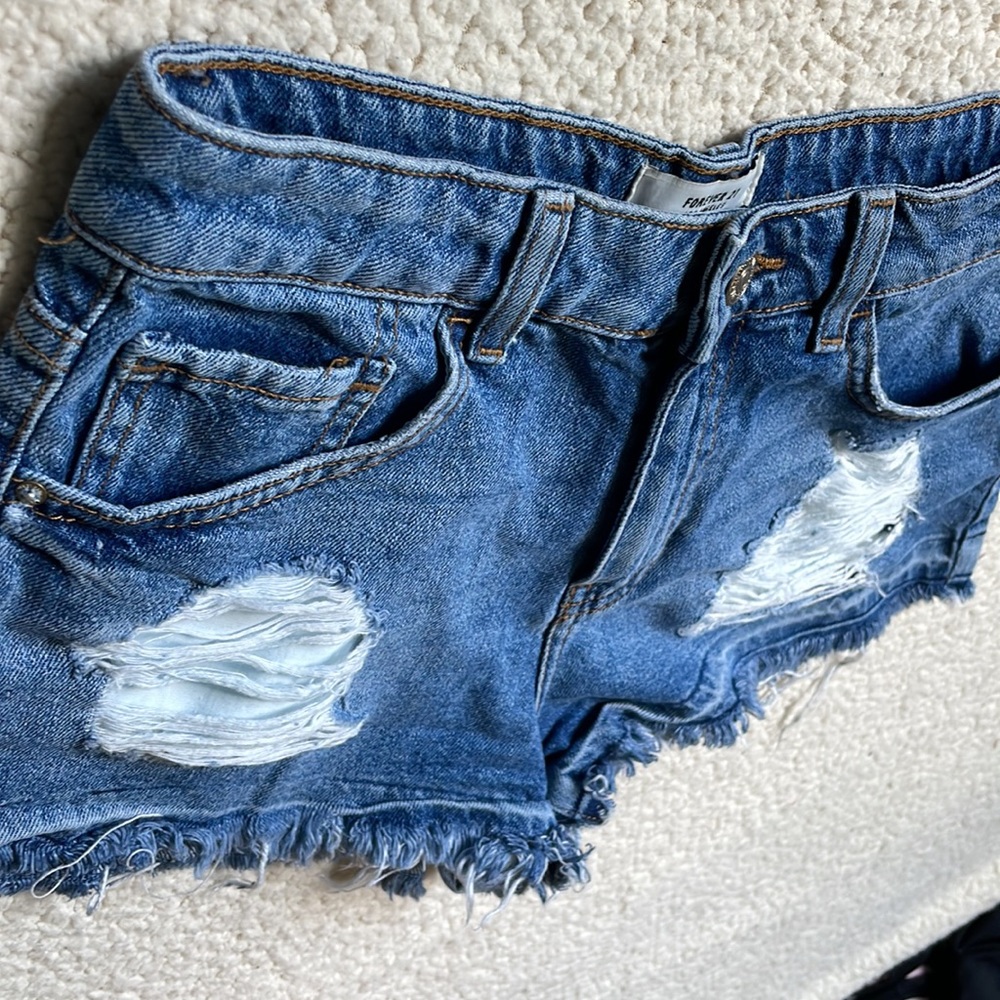 Forever 21 Denim Jean Shorts - Picture 6 of 7